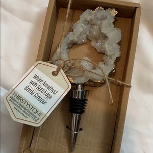 NWT Macy’s White Amethyst Wine Stopper
